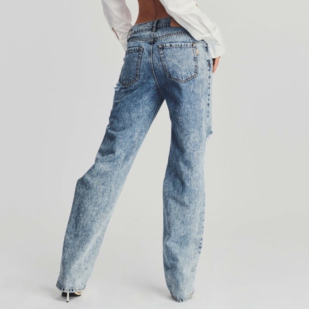 Retrofete Chris Ripped Straight Leg Mid Rise Jeans - Picture 2 of 10